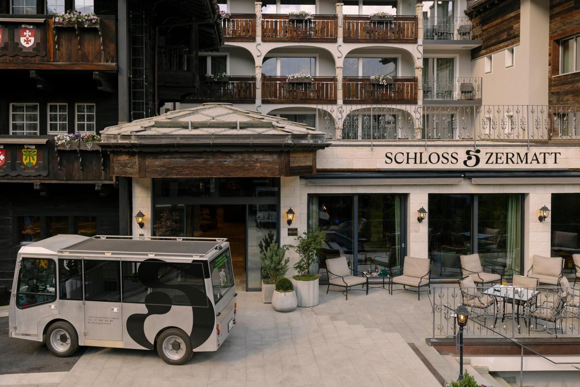 Schloss Zermatt - Cbd & Adaptogenic Spa And Sport Hotel Exterior photo